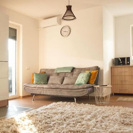 5 Dream Apartment 5 Cu Parcare Privata Gran Varadino Esterno foto